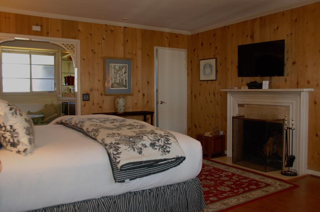 Carmel Garden Inn Quarto foto